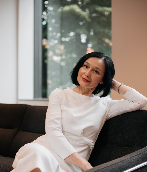 Elvira Schröter — Founder & Creative Director